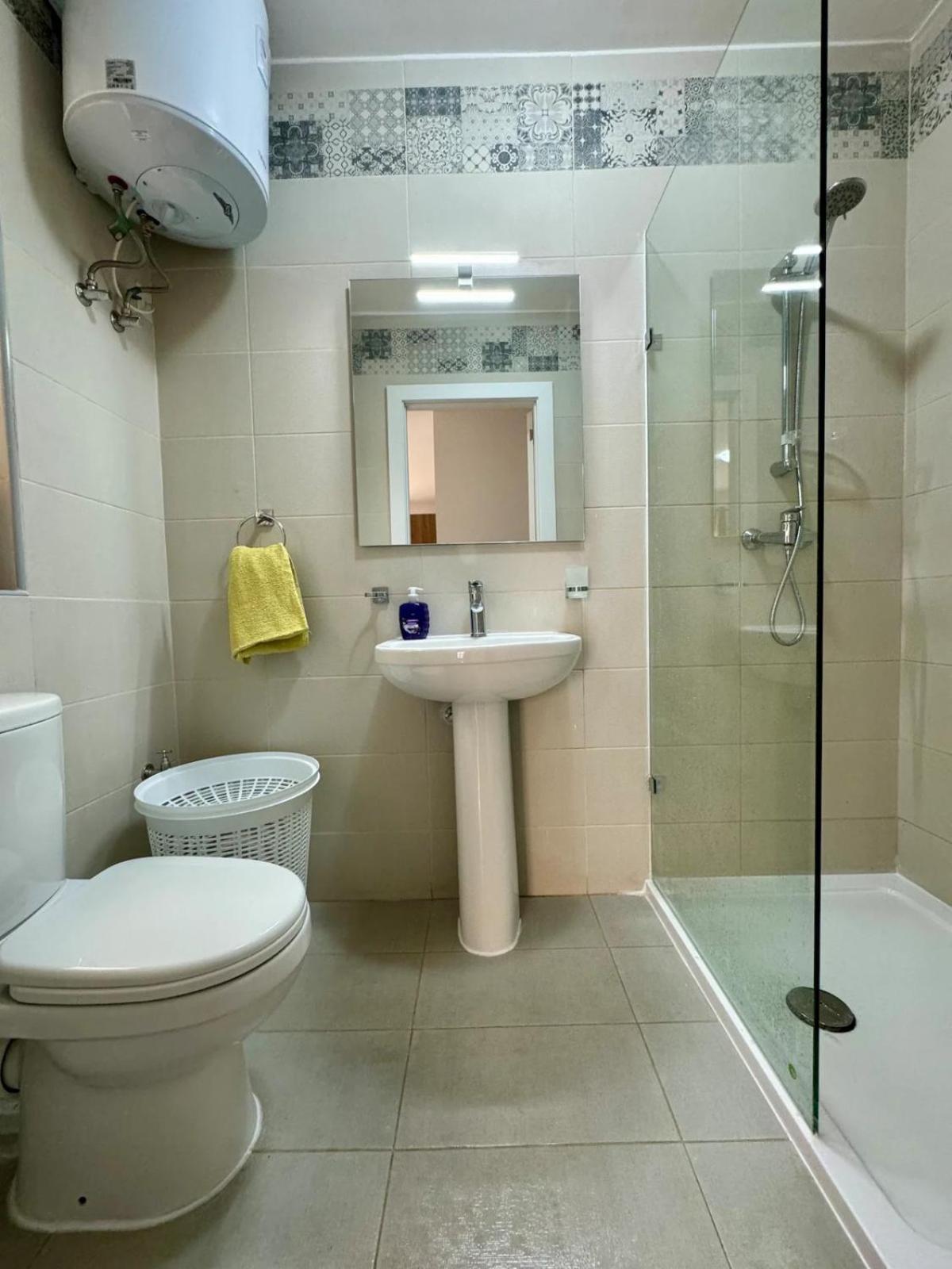 Mive-Delux Three Bedroom Apartment In Marsaskala Esterno foto